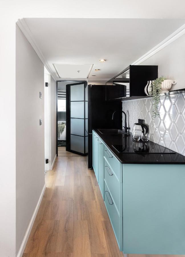 Sea View Stylish 1Br With Balcony By Beachfront Stay Herzliya Экстерьер фото